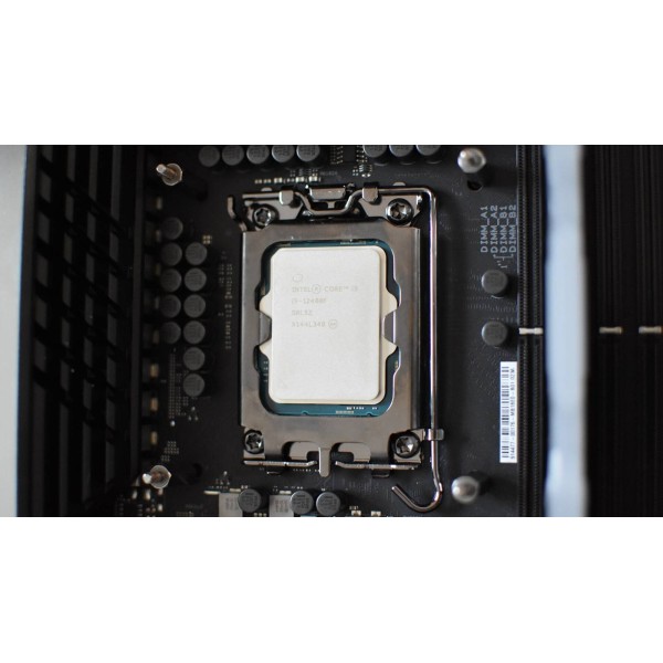 Procesor Intel Alder Lake, Core I5-12400F, 2.5GHz, 18MB, fara grafica integrata, LGA 1700, SRL4W, 65W (Tray)