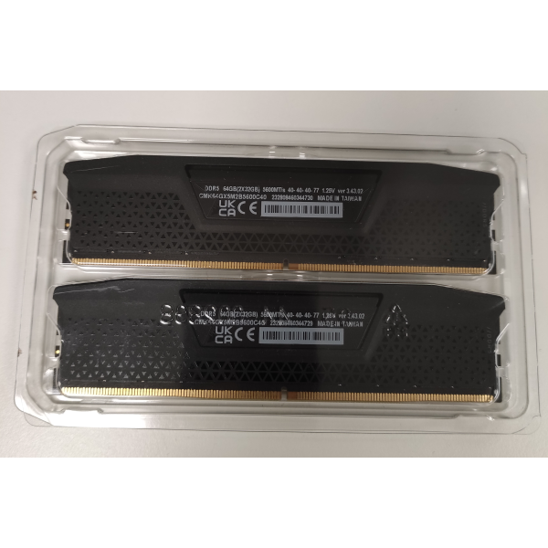 Memorie RAM Desktop, Corsair Vengeance, 64GB (2x32GB), DDR5, PC5-44800, 5600MHz, 1.25V, CMK64GX5M2B5600C40, CL40, Non-ECC, UDIMM, 288 pini